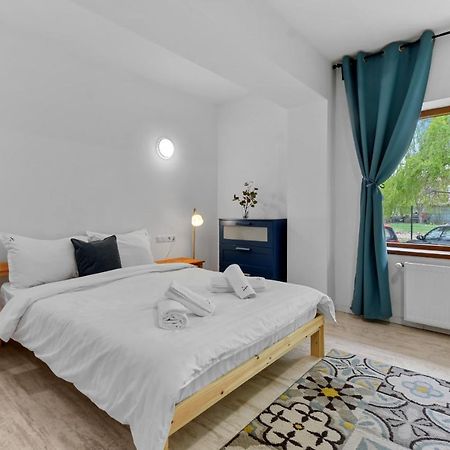 Homestay Otopeni Exteriér fotografie