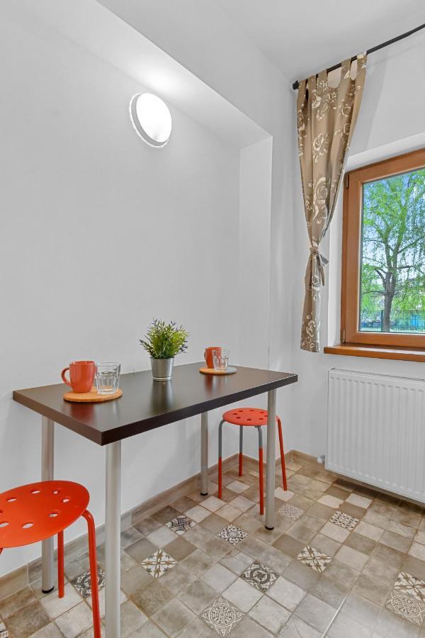 Homestay Otopeni Exteriér fotografie